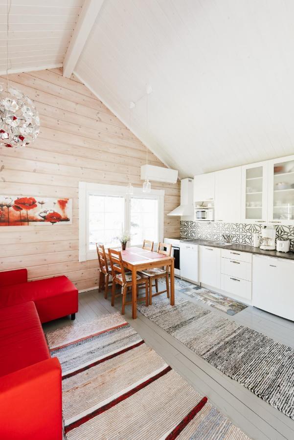 Pikku Torppa Cottage Kotka Exterior photo